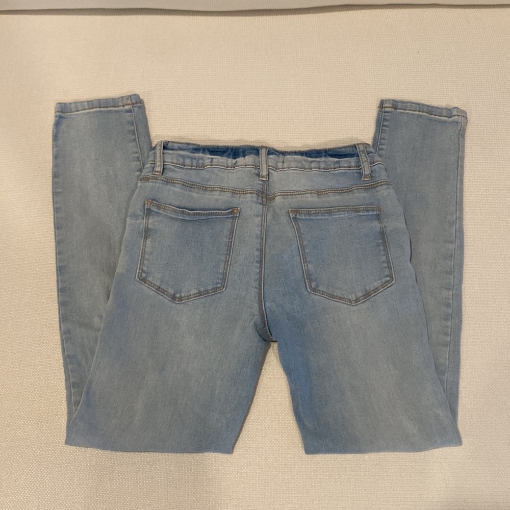 Forever 21 Light Blue Ripped Skinny Jeans - Picture 2 of 3